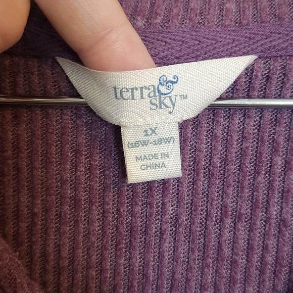 Terra & Sky Ribbed Purple Top - Picture 2 of 4